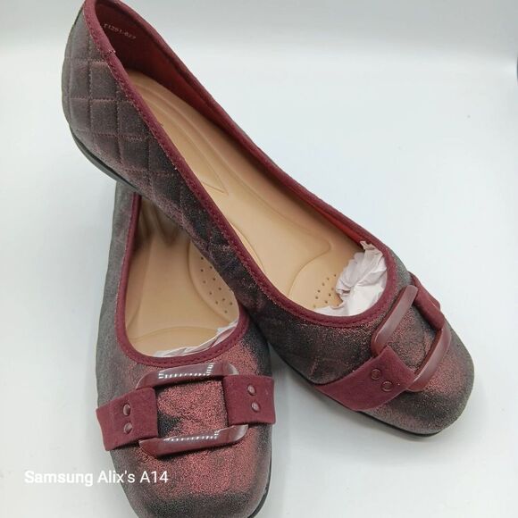 Trotters Shoes - Trotters Burgundy Quilted Sparkle Ballet Square Shoes 9M
